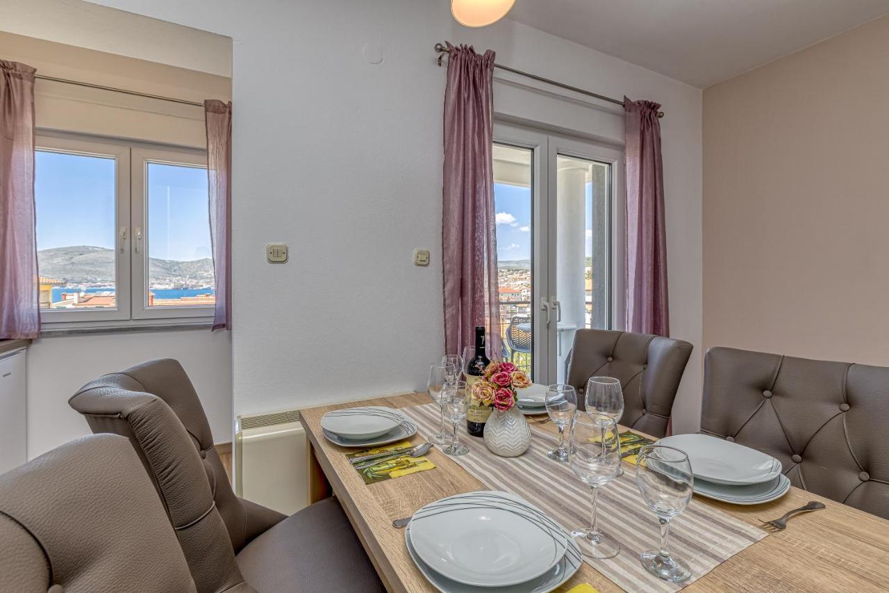Villa Mihaela Trogir Ruang foto