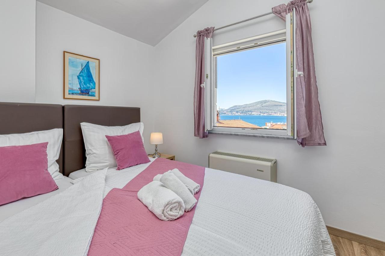 Villa Mihaela Trogir Bagian luar foto