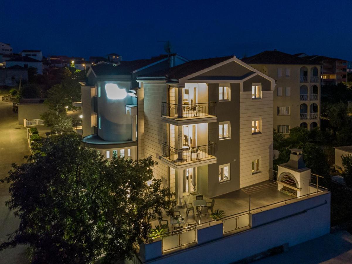 Villa Mihaela Trogir Bagian luar foto