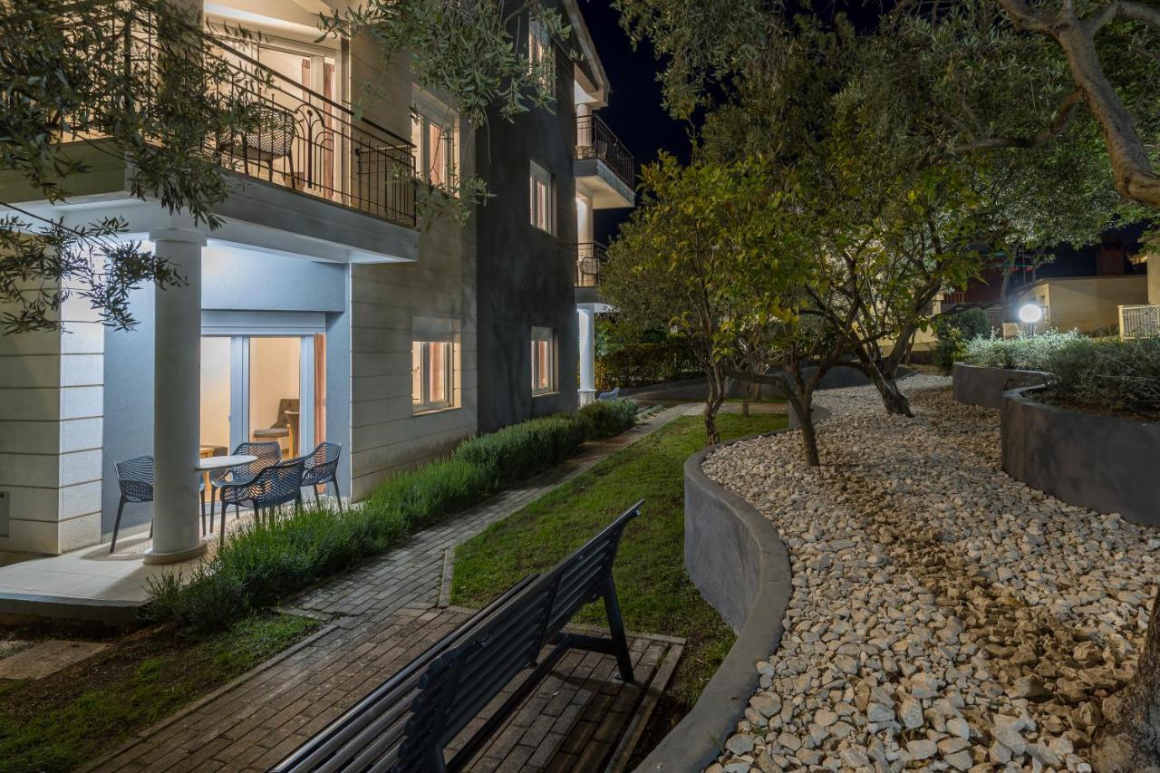 Villa Mihaela Trogir Bagian luar foto