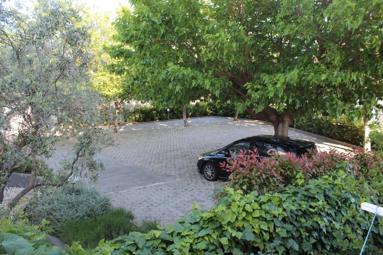 Villa Mihaela Trogir Bagian luar foto